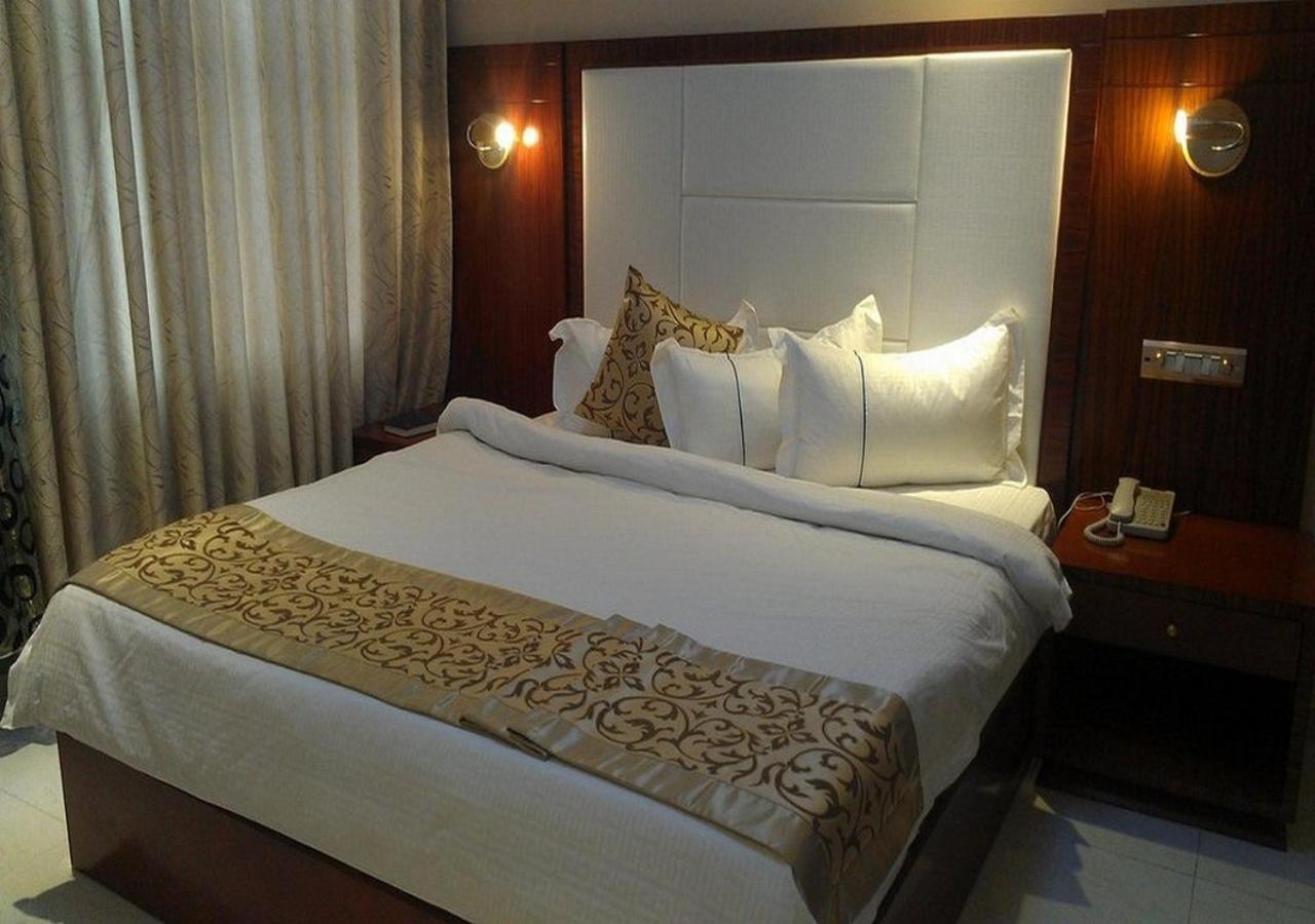 Sun Beach Hotel كوتونو المظهر الخارجي الصورة