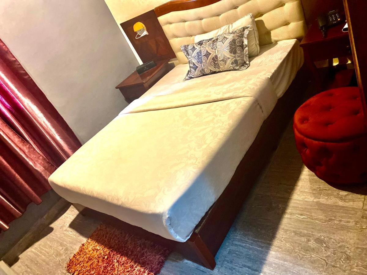 Sun Beach Hotel كوتونو المظهر الخارجي الصورة