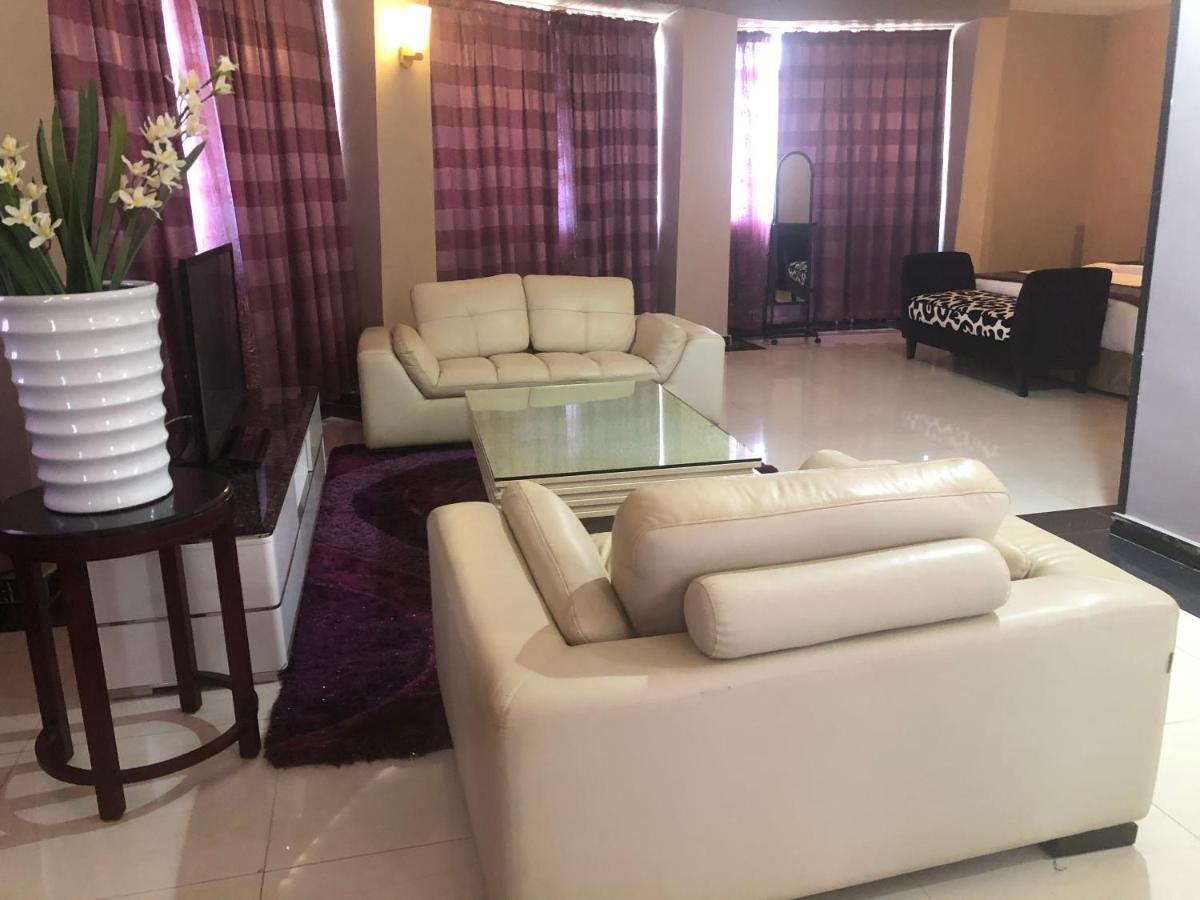 Sun Beach Hotel كوتونو المظهر الخارجي الصورة