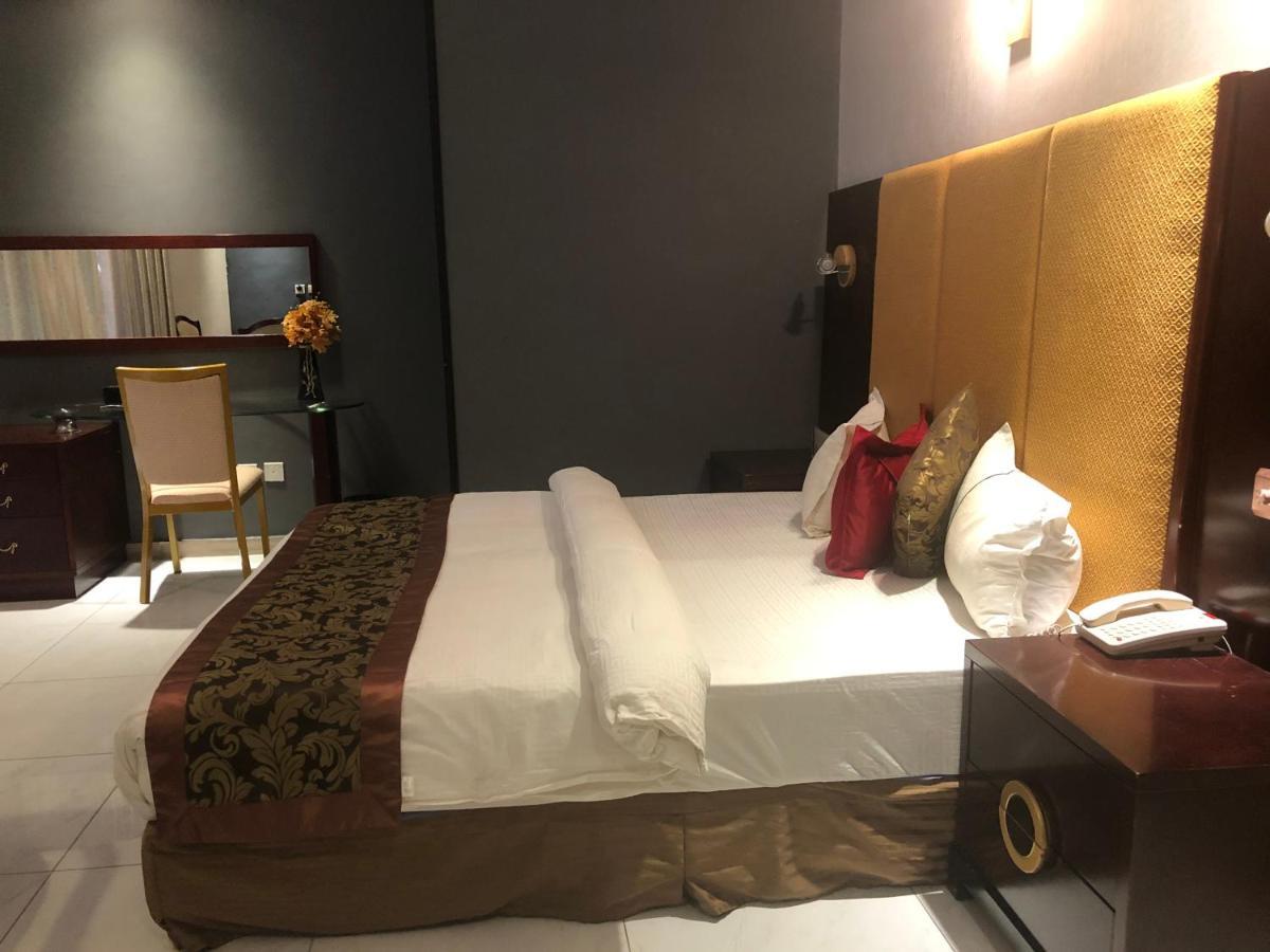 Sun Beach Hotel كوتونو المظهر الخارجي الصورة