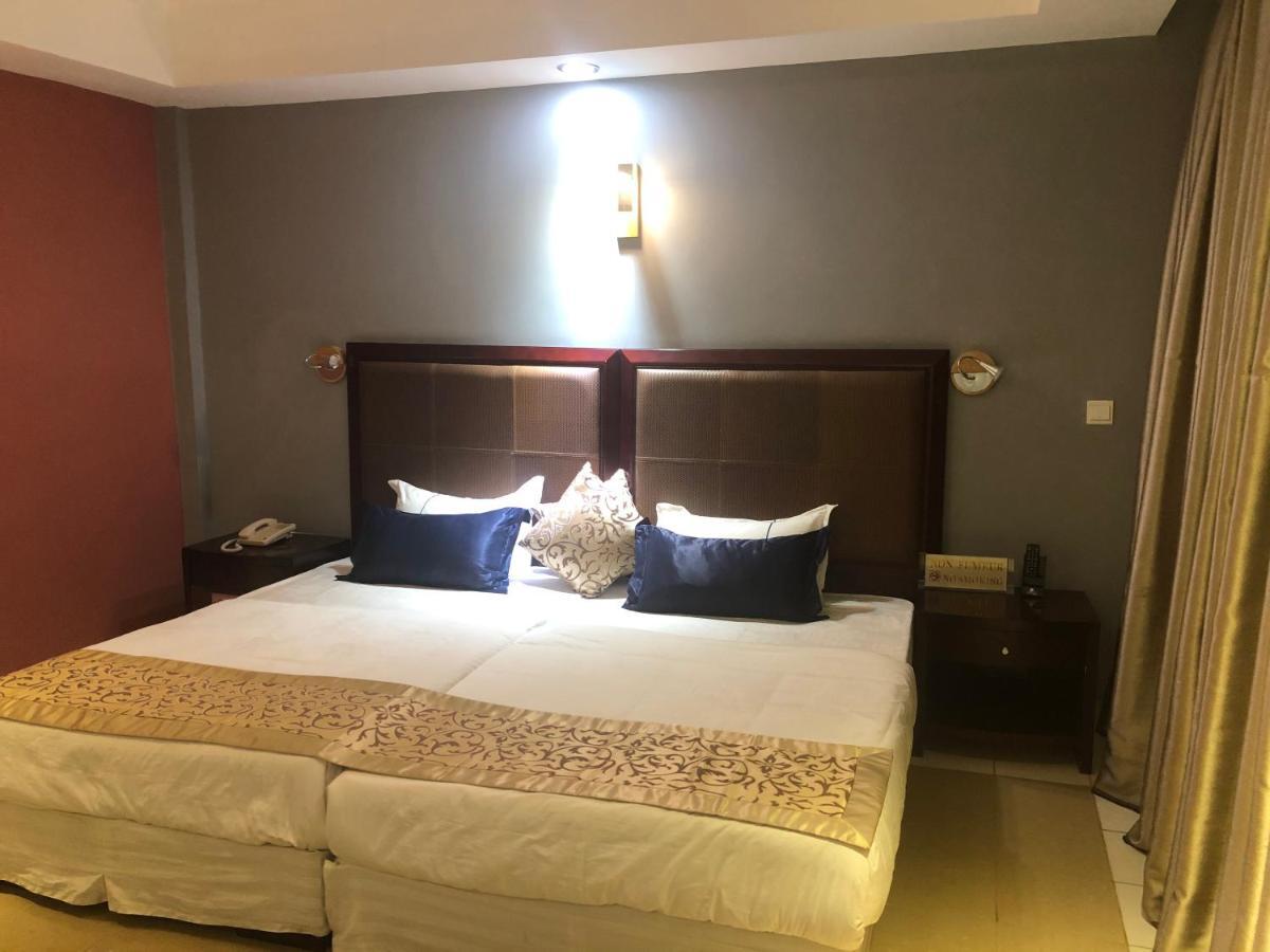 Sun Beach Hotel كوتونو المظهر الخارجي الصورة