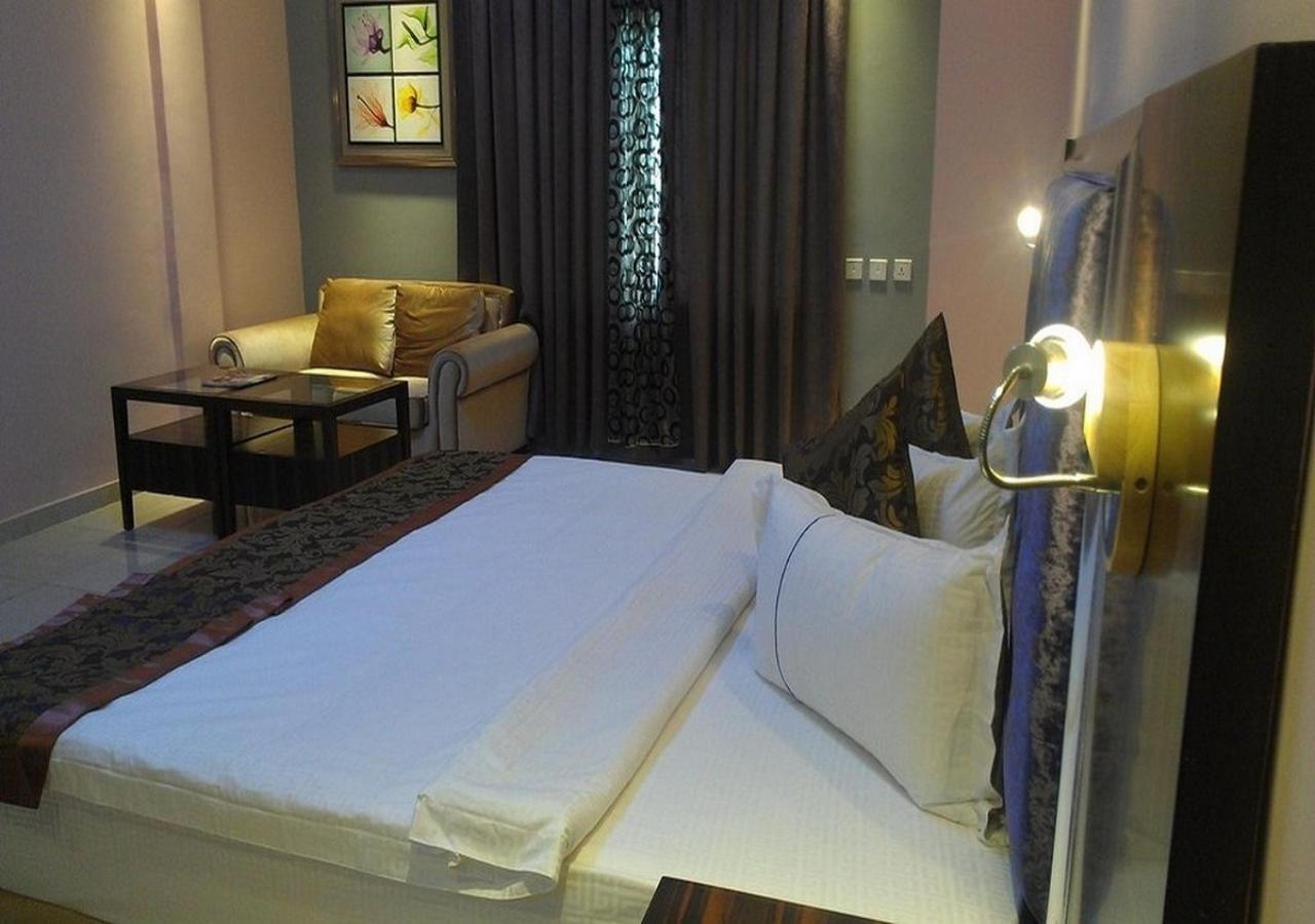 Sun Beach Hotel كوتونو المظهر الخارجي الصورة