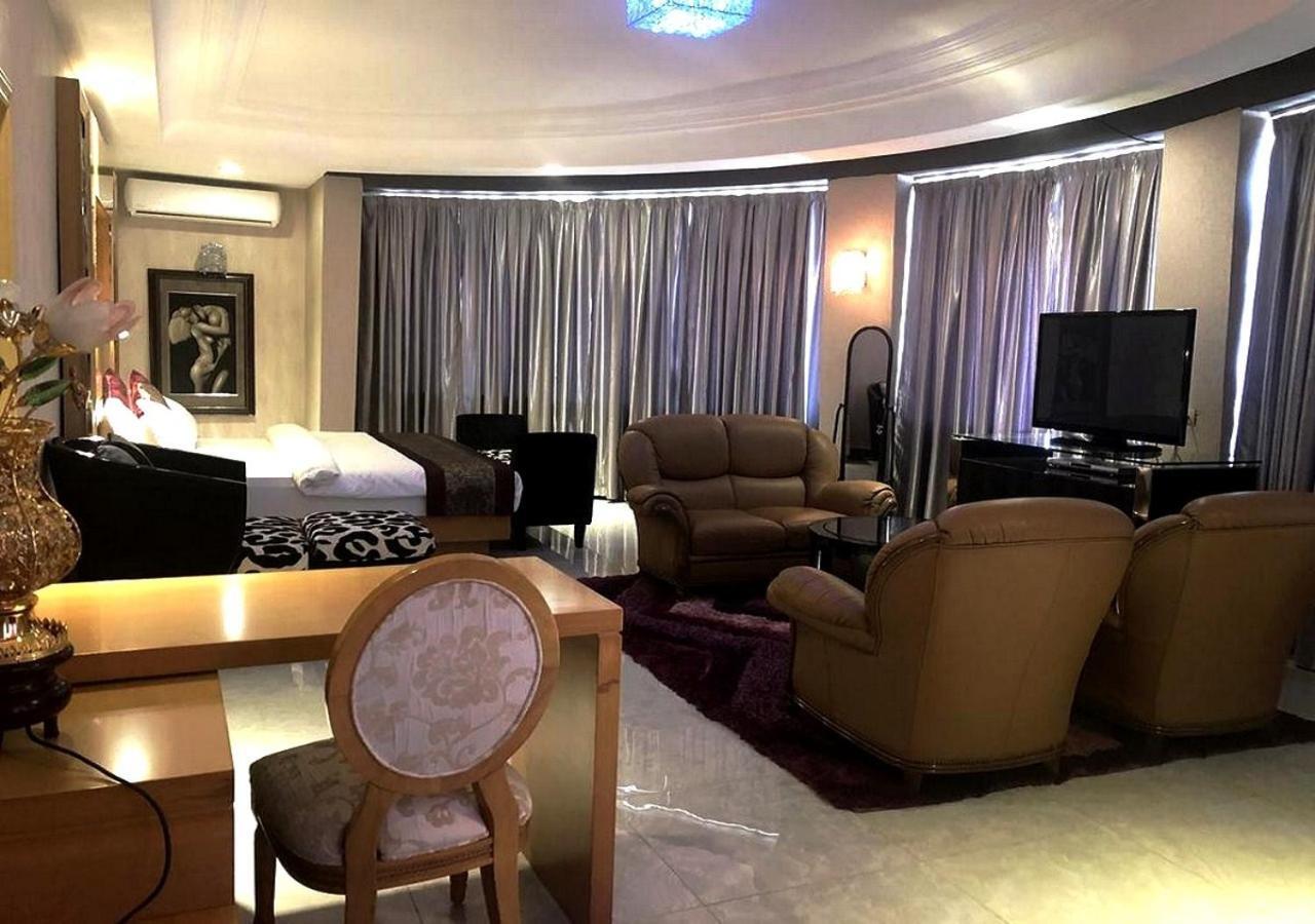 Sun Beach Hotel كوتونو المظهر الخارجي الصورة